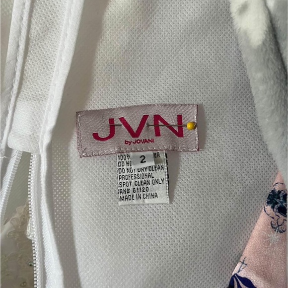 Jovani Prom Dress - Picture 5 of 6